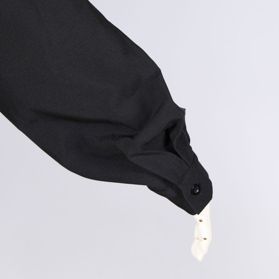 【一点物】TKg グラデーション赤和柄 腰当て付きシャツ