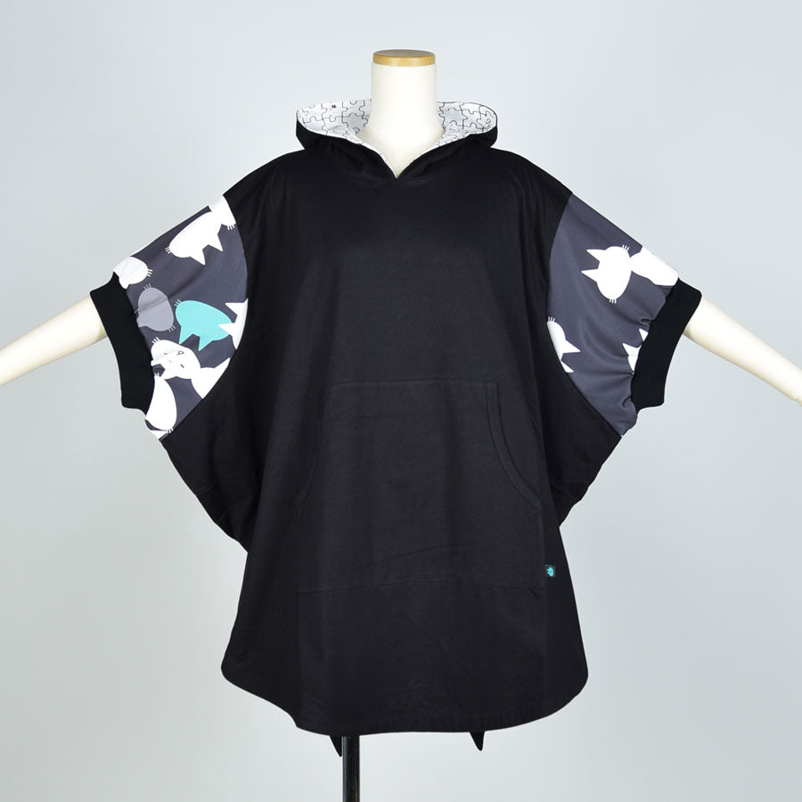 MINT NeKO Big Sleeve Poncho Hoodie BK-BK
