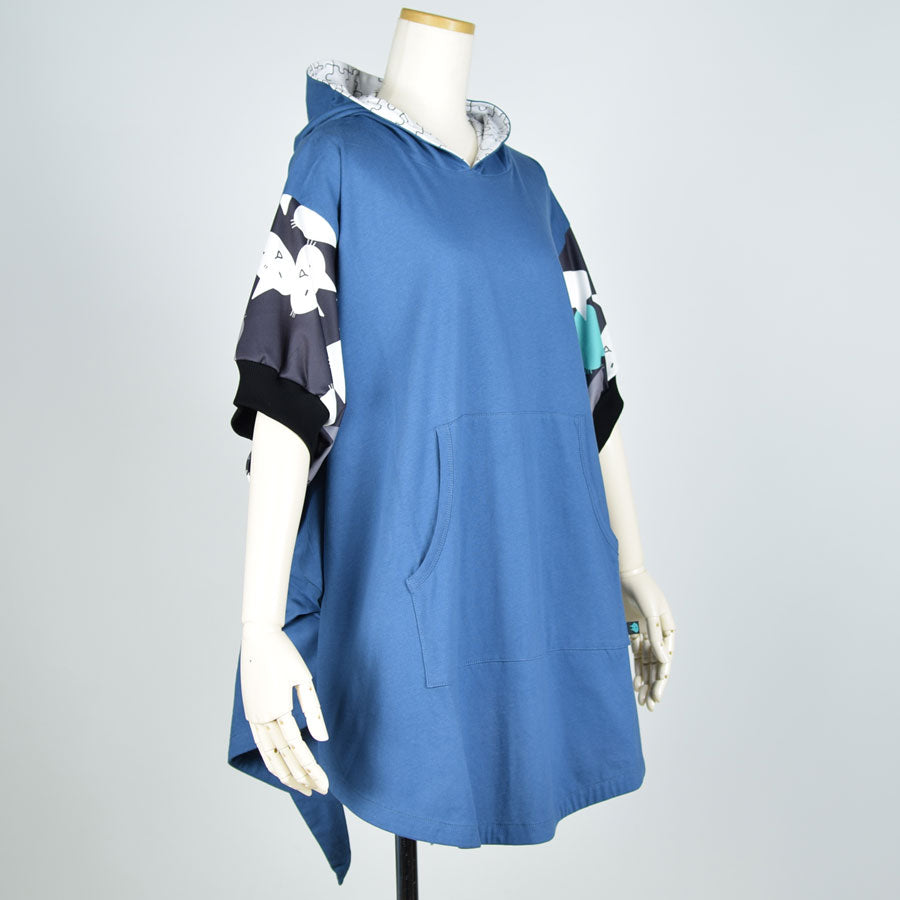 MINT NeKO Big Sleeve Poncho Hoodie BL-BK