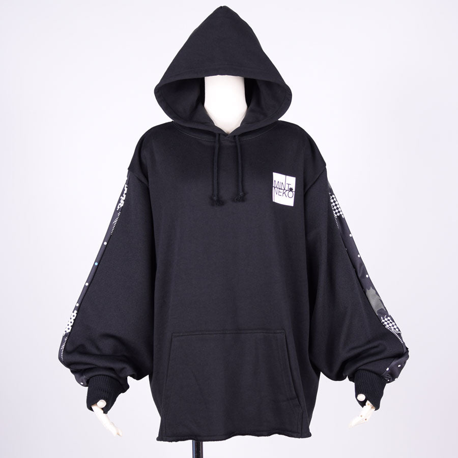 MINT NeKO ボリュームスリーブフーディー BK