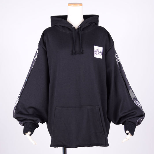 MINT NeKO ボリュームスリーブフーディー BK