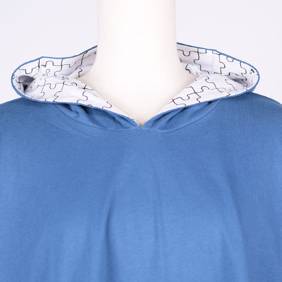 MINT NeKO Big Sleeve Poncho Hoodie / BL-BK