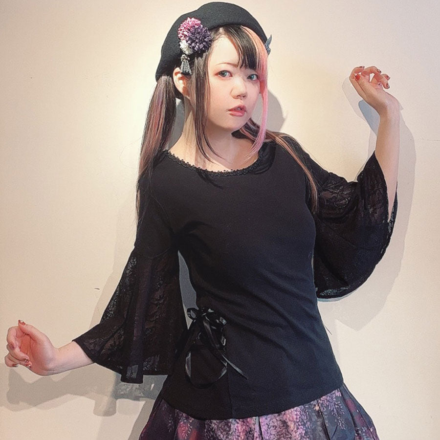 モリグチカ 羽ばたくお袖のトップス