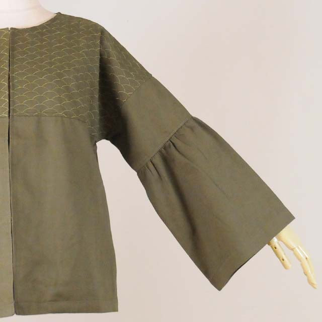 gouk 青海波刺繍いり襟なしジャケット