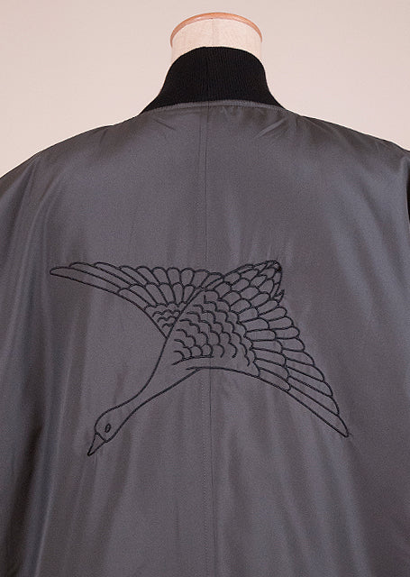 gouk侍 鶴の刺繍をしたMA-1風な羽織
