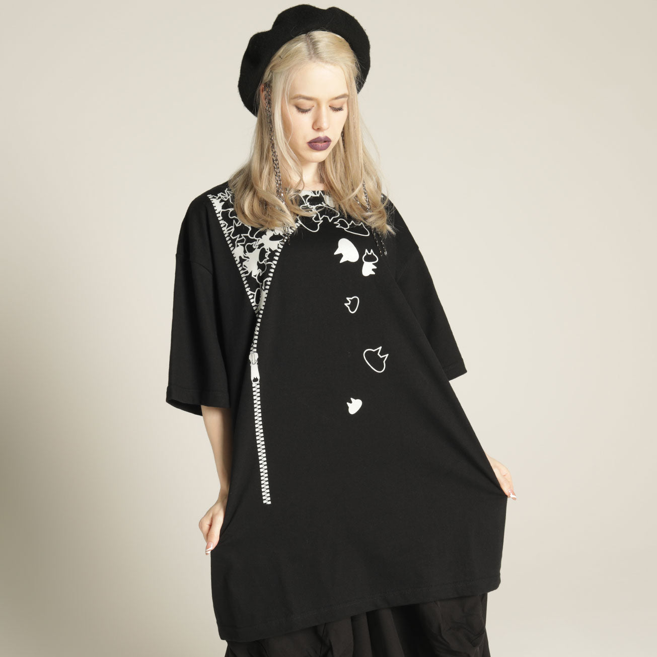 MINT NeKO ジッパーBIG Tシャツ