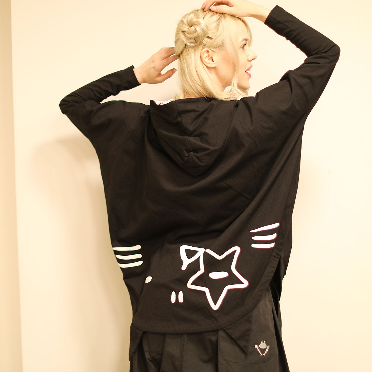Mint Neko Paul Poncho Parker XS