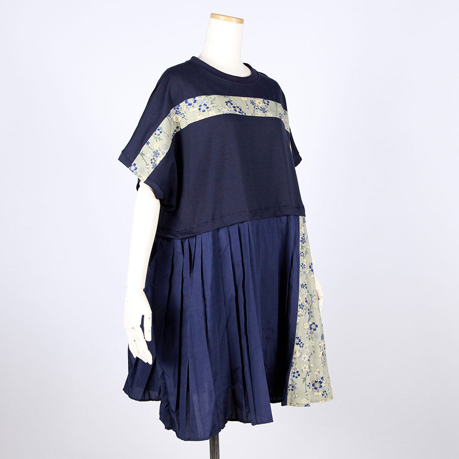 [One-of-a-kind item] TKg Blue Cherry Blossom Tunic with Pleated Skirt
