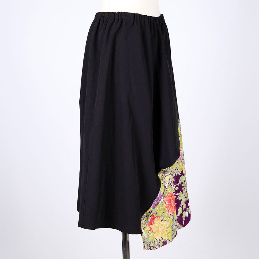 [One-of-a-kind item] TKg Vintage Kimono Four Seasons Flower Asymmetric Switching Skirt