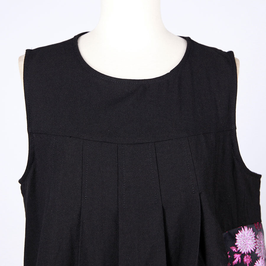 [One-of-a-kind item] TKg Kinran Chrysanthemum  Sleeveless Tops