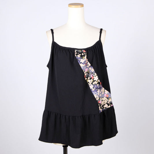 [One-of-a-kind item] TKg Oblique Cherry Blossom Frill Camisole