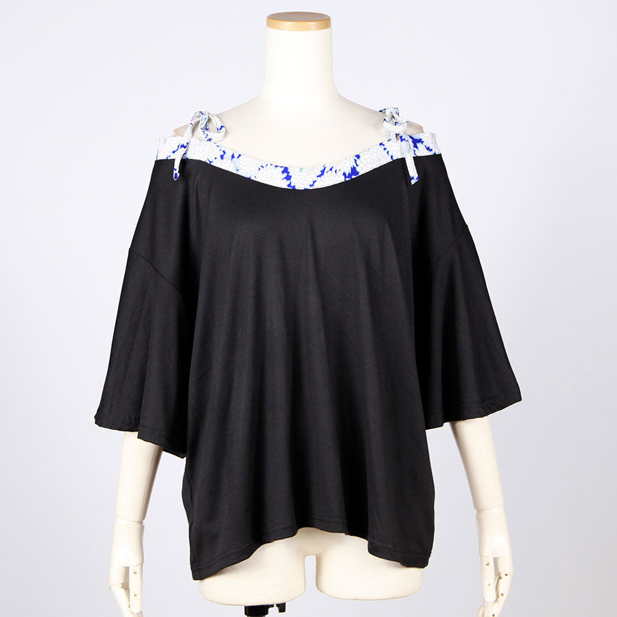 [One-of-a-kind item] TKg Vintage Kimono Blue Chrysanthemum Open Shoulder Tops