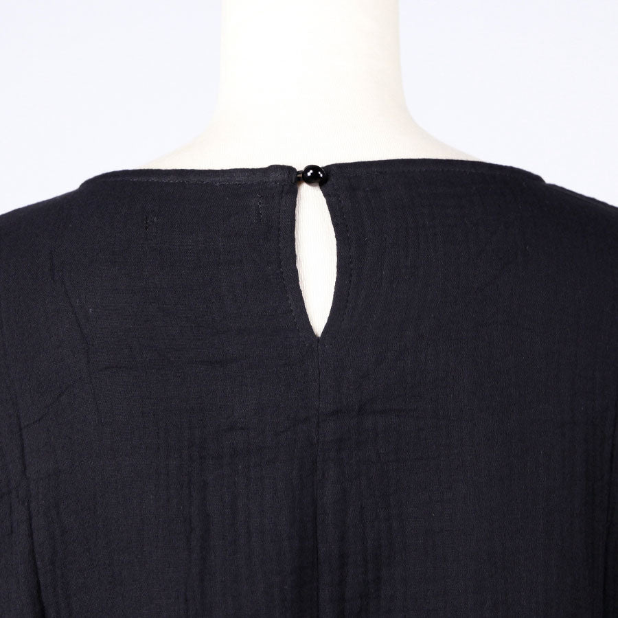 [One-of-a-kind item] TKg Carp Swimming in the Sky Cape Style Tops