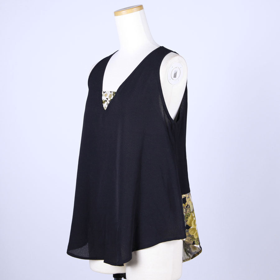 [One-of-a-kind item] TKg Crane of Darkness V-neck Tank top