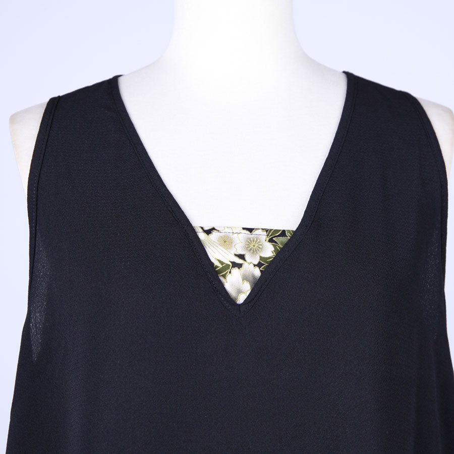 [One-of-a-kind item] TKg Crane of Darkness V-neck Tank top