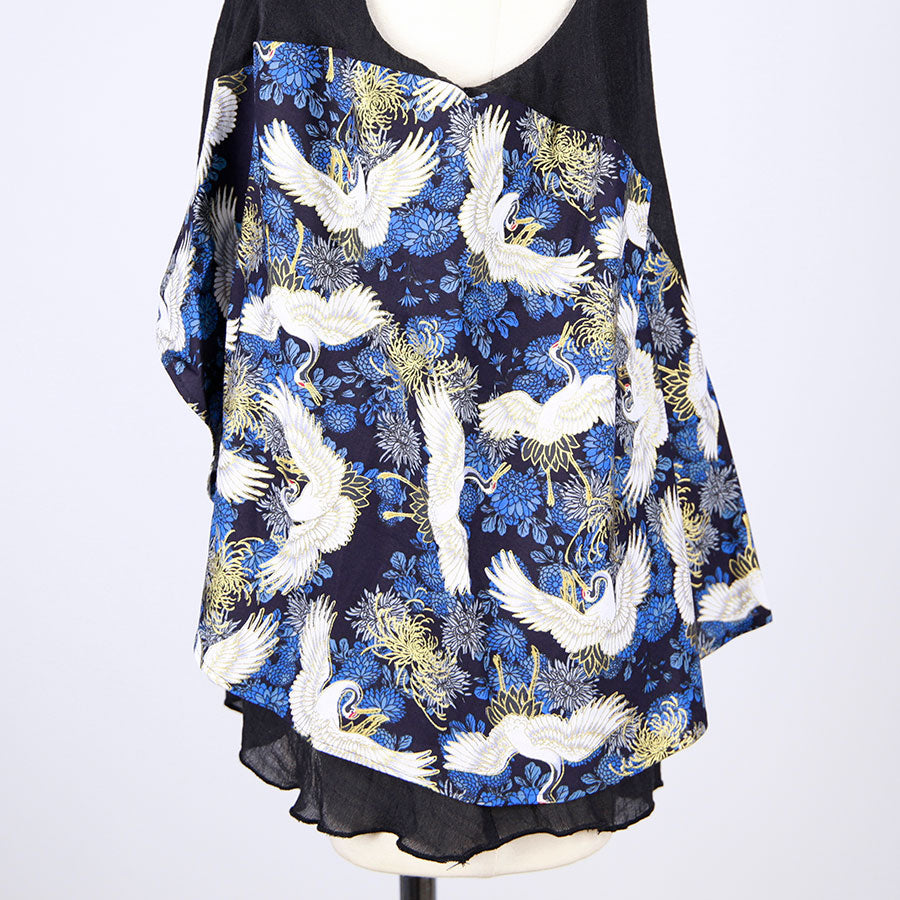 [One-of-a-kind item] TKg Crane and Chrysanthemum flower, Thin Material Tank top