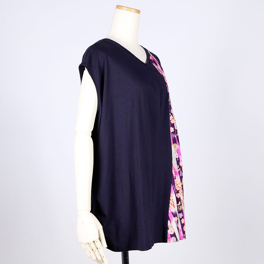 [One-of-a-kind item] TKg Vertical Striped Japanese Pattern French Sleeve Blouse