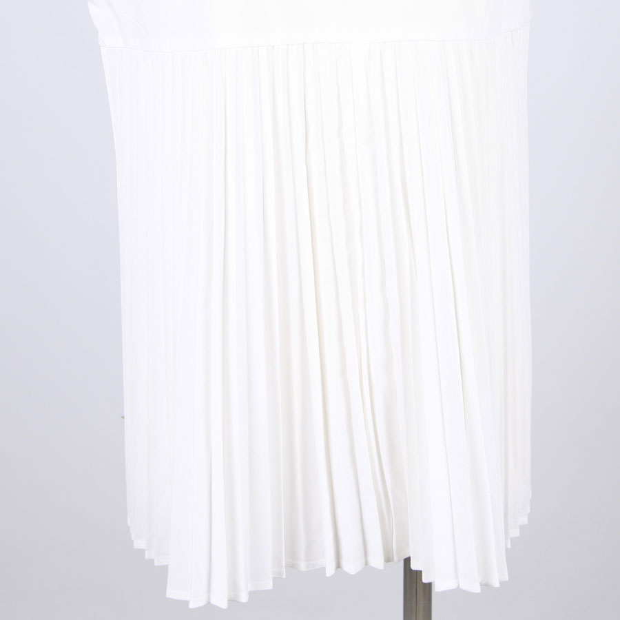 [One-of-a-kind item] TKg Autumn Flower Japanese Pattern Sleeveless Blouse