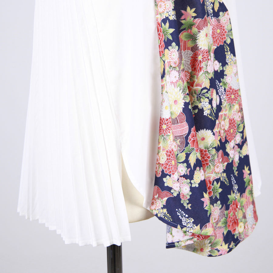 [One-of-a-kind item] TKg Autumn Flower Japanese Pattern Sleeveless Blouse