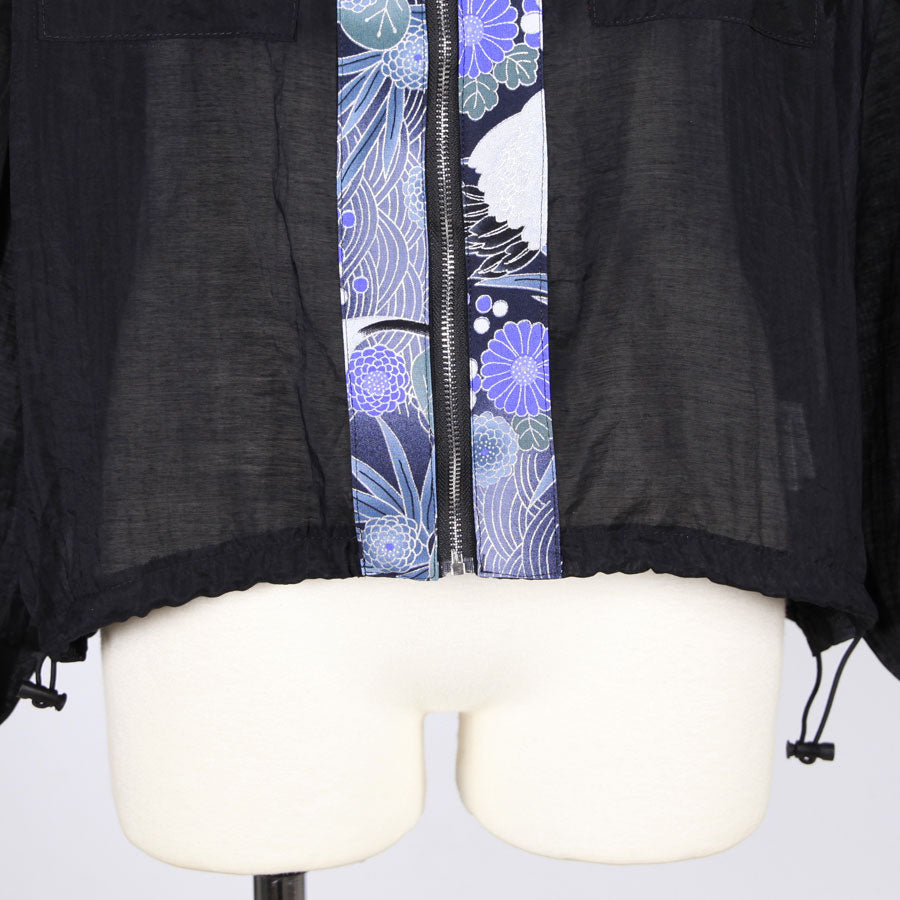 [One-of-a-kind item] TKg Blue Crane Pattern Round Neck Thin Shirt Blouson