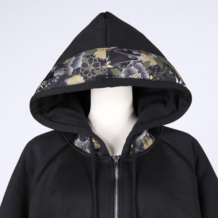 [One-of-a-kind item] TKg Origami Crane  in flowers Black Short Hoodie