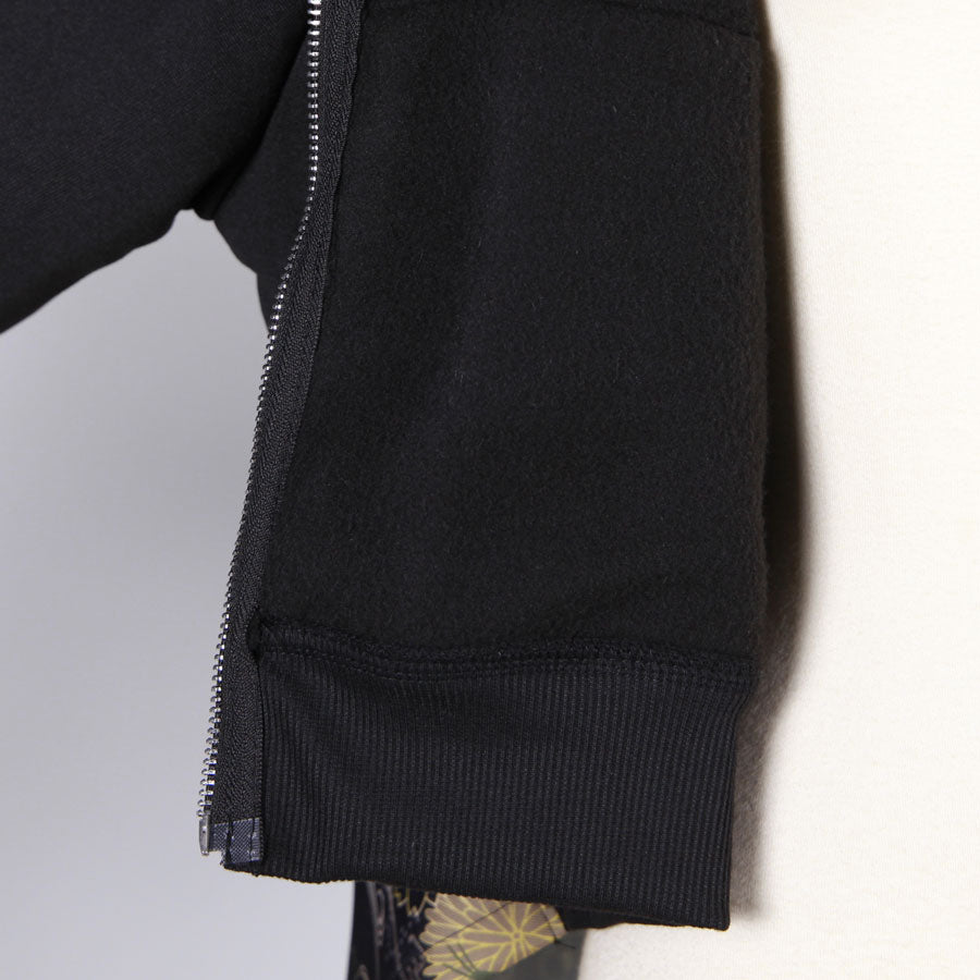 [One-of-a-kind item] TKg Origami Crane  in flowers Black Short Hoodie