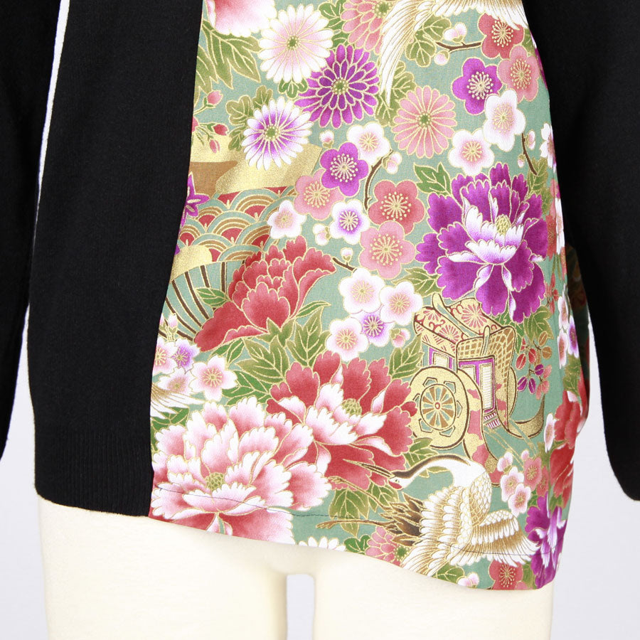 【一点物】TKg 花の中の鶴 前和柄ハイネックニット