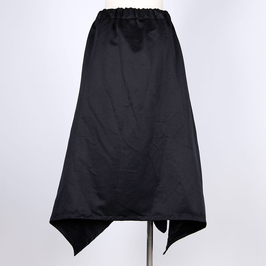 [One-of-a-kind item] TKg Crane in the Flower Fluttering Skirt