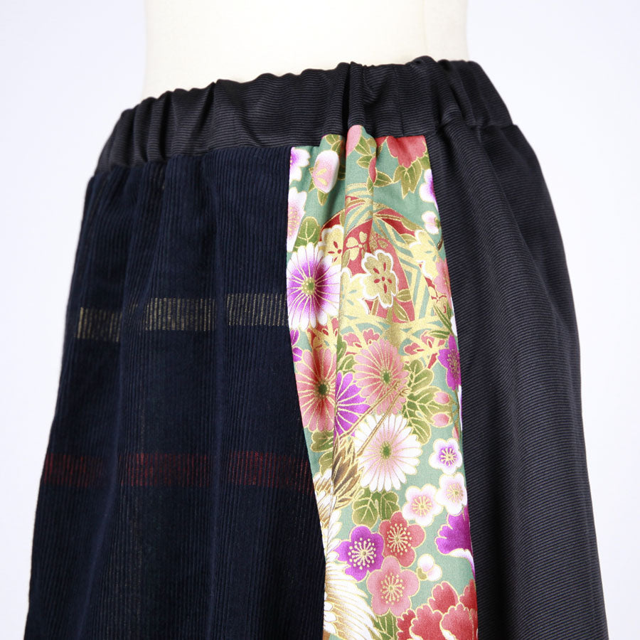 [One-of-a-kind item] TKg Crane in the Flower Fluttering Skirt
