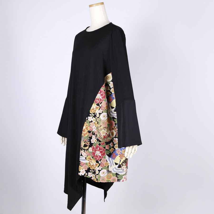 [One-of-a-kind item] TKg Crane in the Flower Asymmetric Tunic