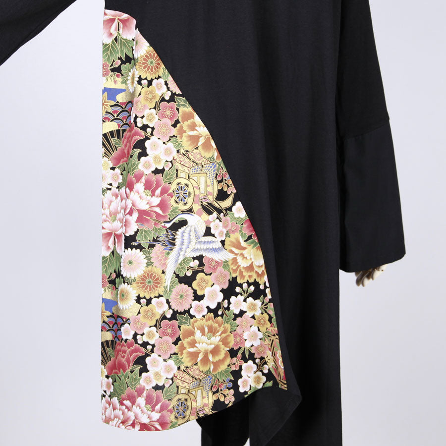 [One-of-a-kind item] TKg Crane in the Flower Asymmetric Tunic