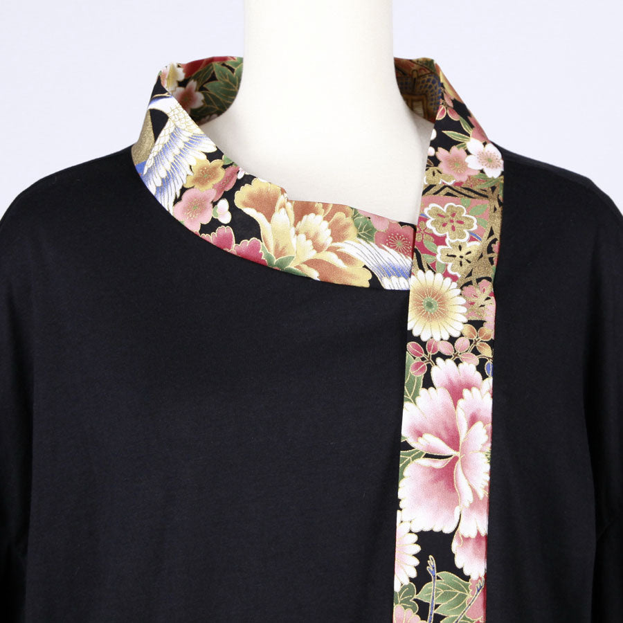 【一点物】TKg 花の中の鶴 変形着物襟トップス黒