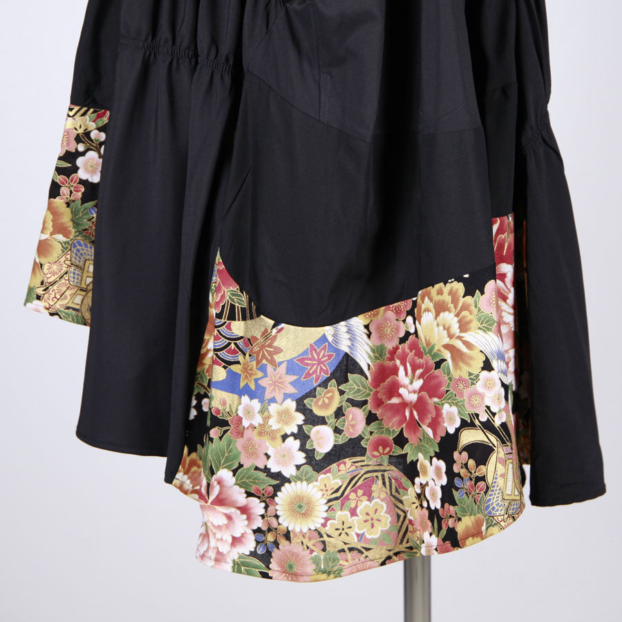 [One-of-a-kind item] TKg Crane in the Flower Shirring Skirt