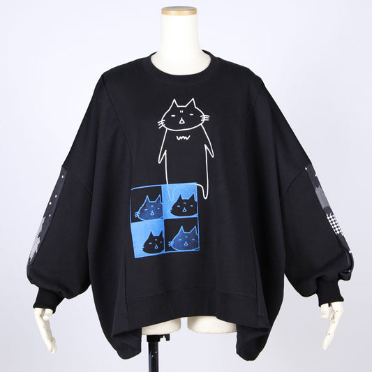MINT NeKO Patchwork Wide Sweatshirt / A