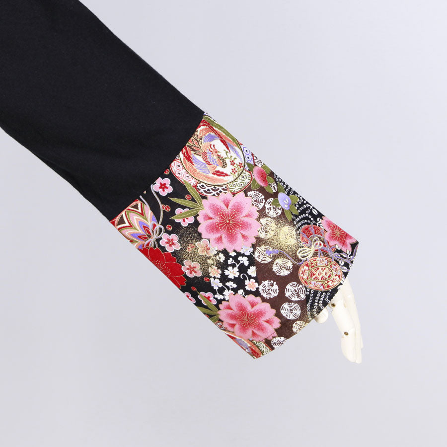 [One-of-a-kind item] TKg Flying Japanese Flower Wide Kimono Collar Tops