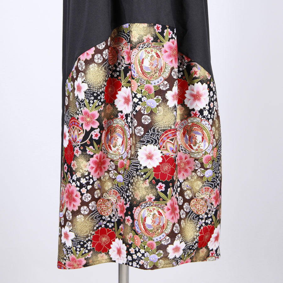 【一点物】TKg 舞い飛ぶ日本の花 ランダムヘムパンツ