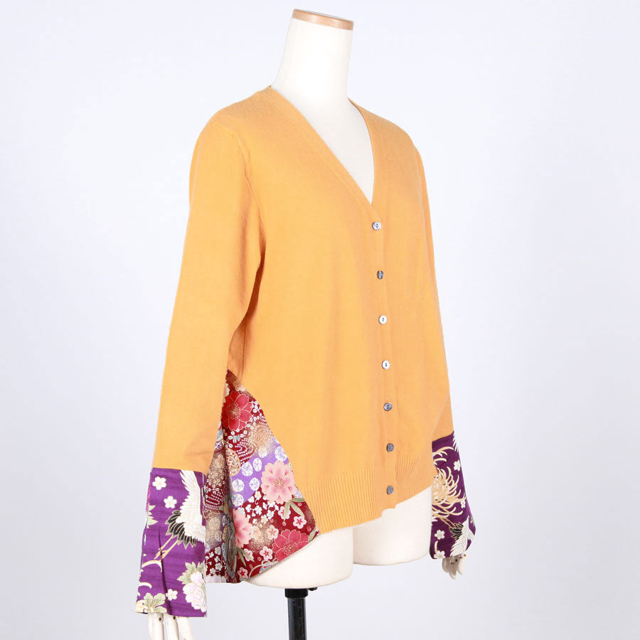 [One-of-a-kind item] TKg Flying Japanese Flower Mustard Color Cardigan