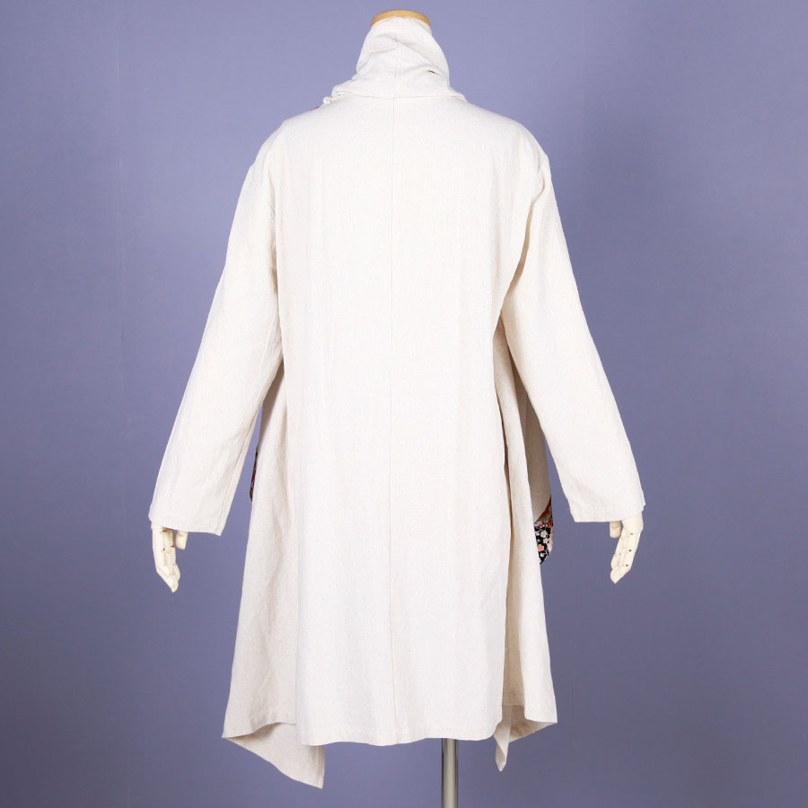 [One-of-a-kind item] TKg Flying Japanese flowers swaying haori