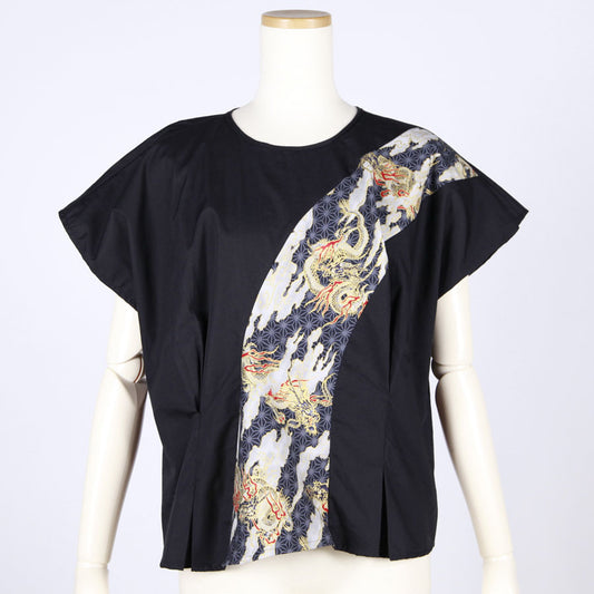 [One-of-a-kind item] TKg Dragon Flying on Hemp Leaves Pattern Waist Tuck Blouse