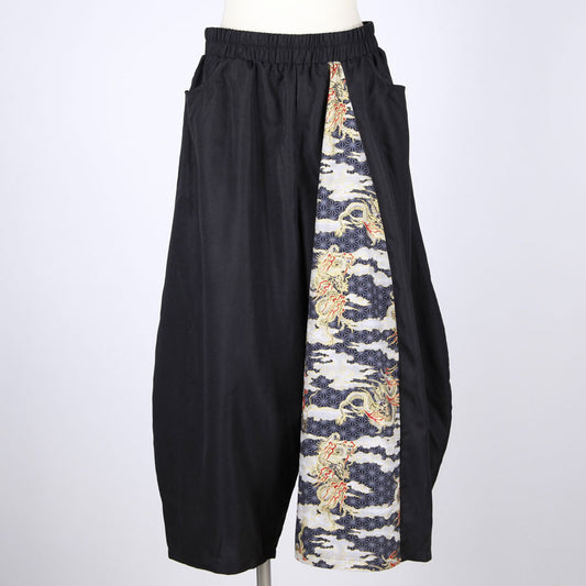 [One-of-a-kind item] TKg Dragon Flying on Hemp Leaves Pattern Tuck Pants