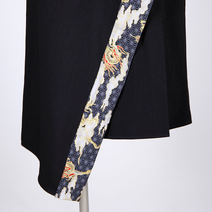 [One-of-a-kind item] TKg Dragon Flying on Hemp Leaves Pattern Diagonal Layered Skirt