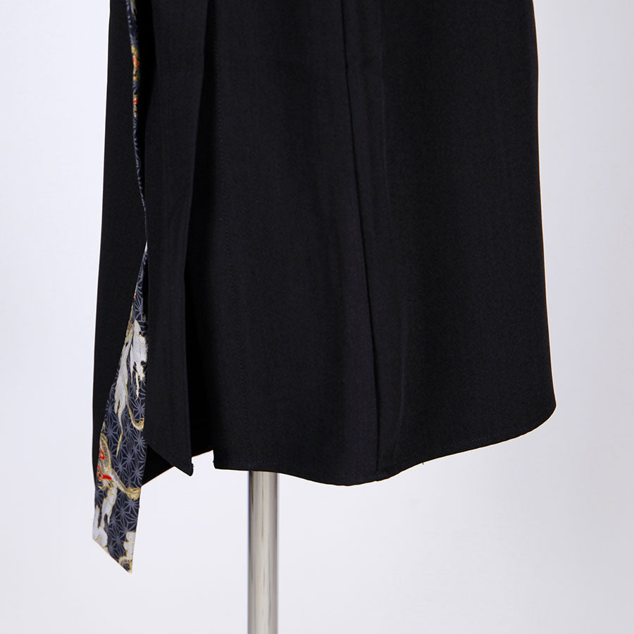[One-of-a-kind item] TKg Dragon Flying on Hemp Leaves Pattern Diagonal Layered Skirt