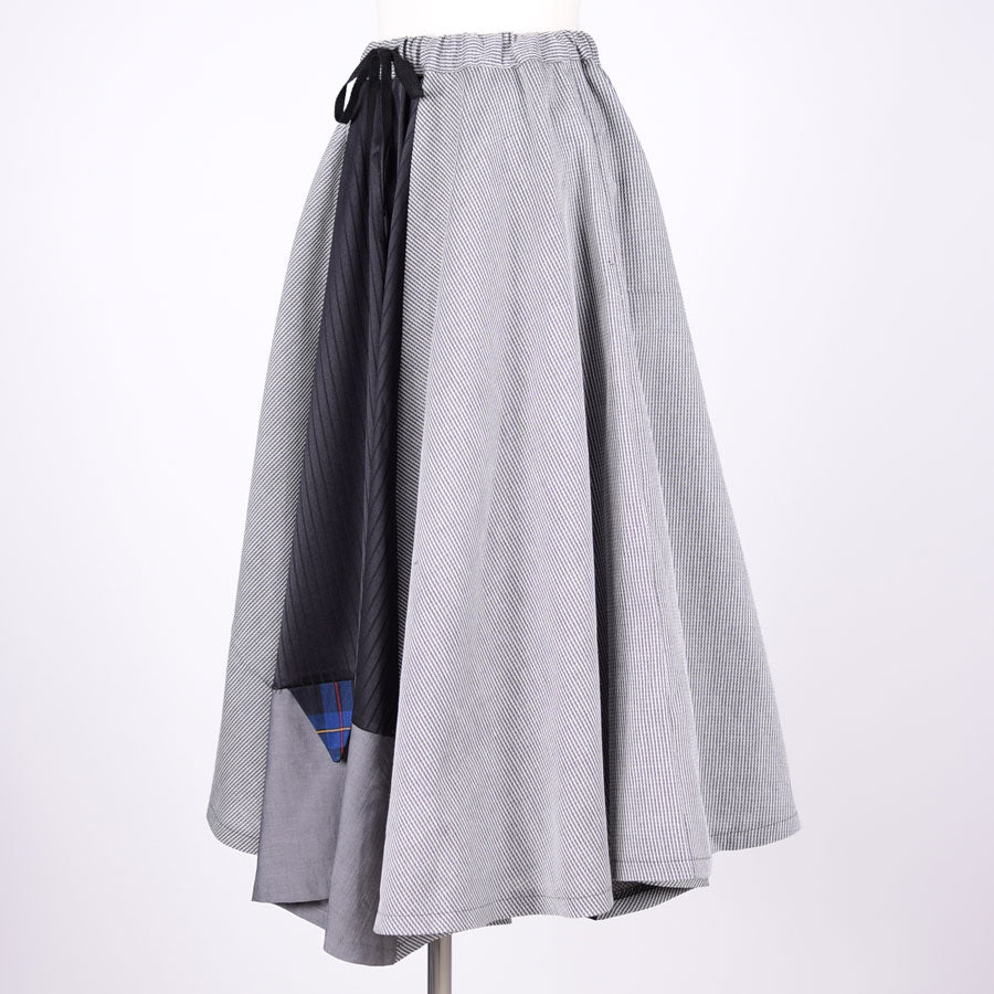 MINT NeKO Patchwork Flare Skirt / GY
