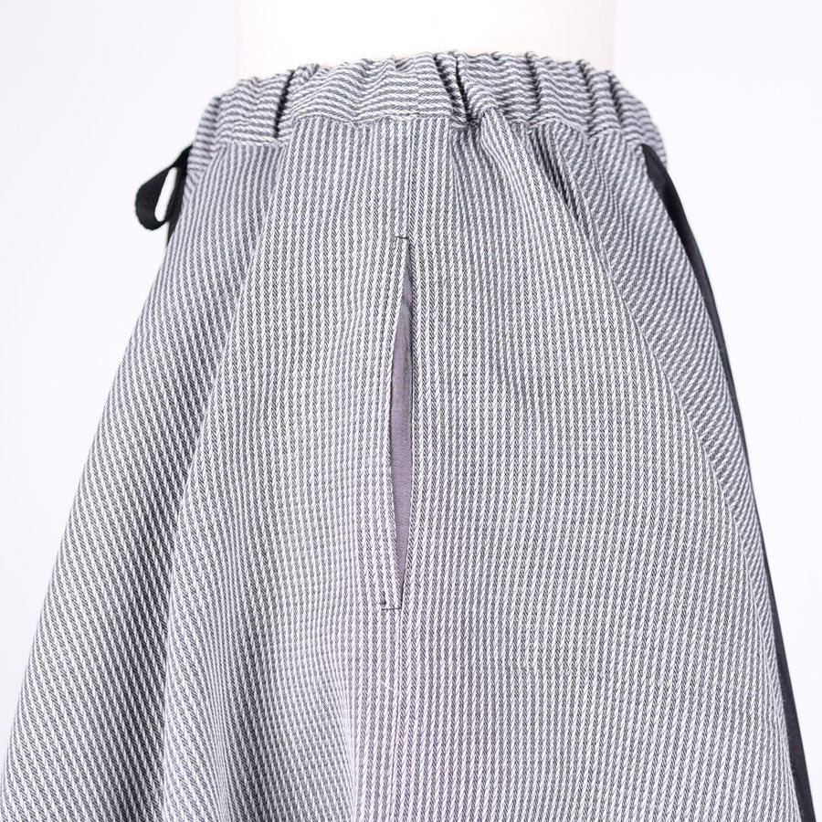 MINT NeKO Patchwork Flare Skirt / GY