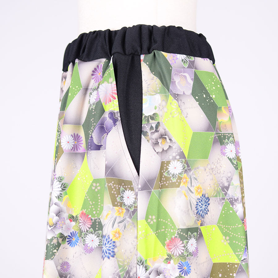 gouk Japanese pattern flare skirt / GRN-BK