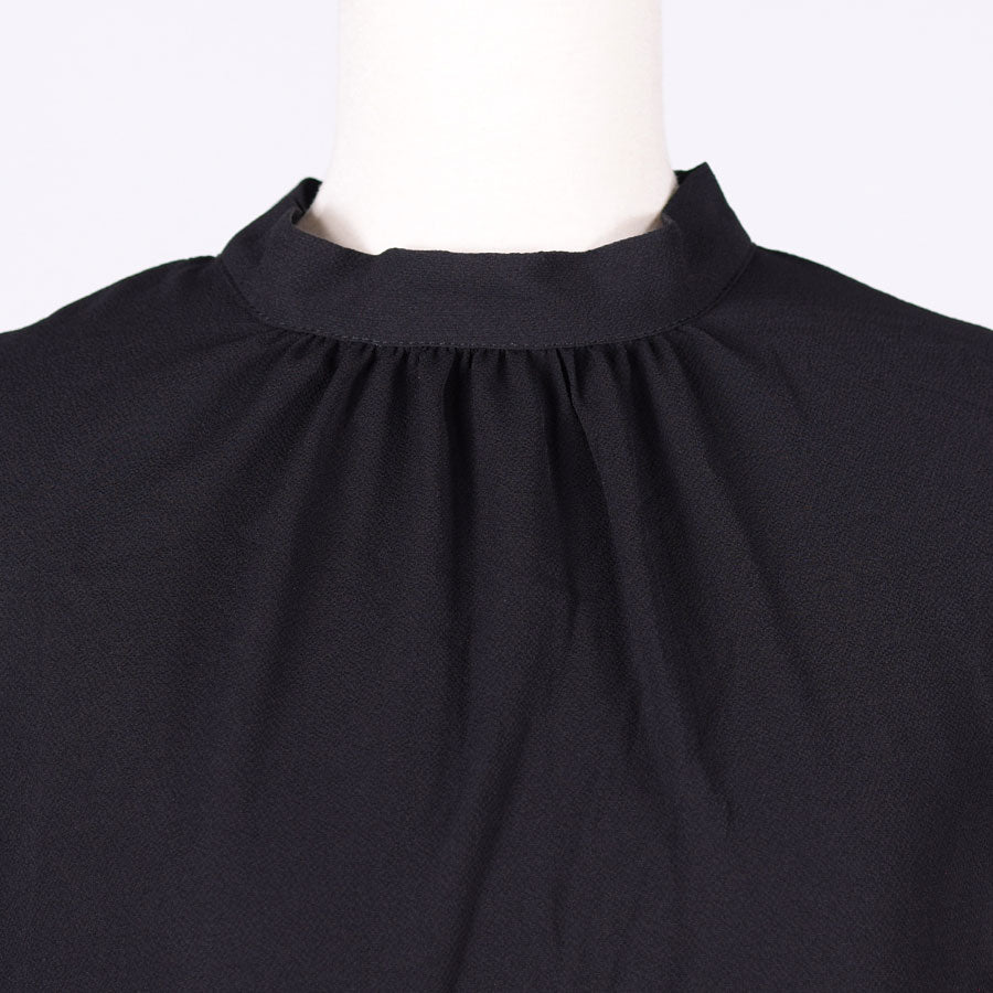 [One of a kind] TKg High Neck Blouse Tied Behind