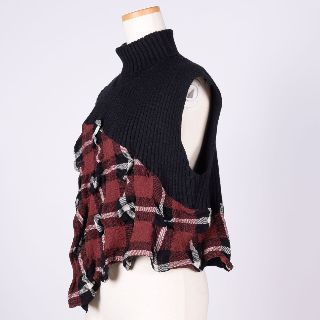 [One of a kind] TKr CRUMPLED High Neck Knit Vest