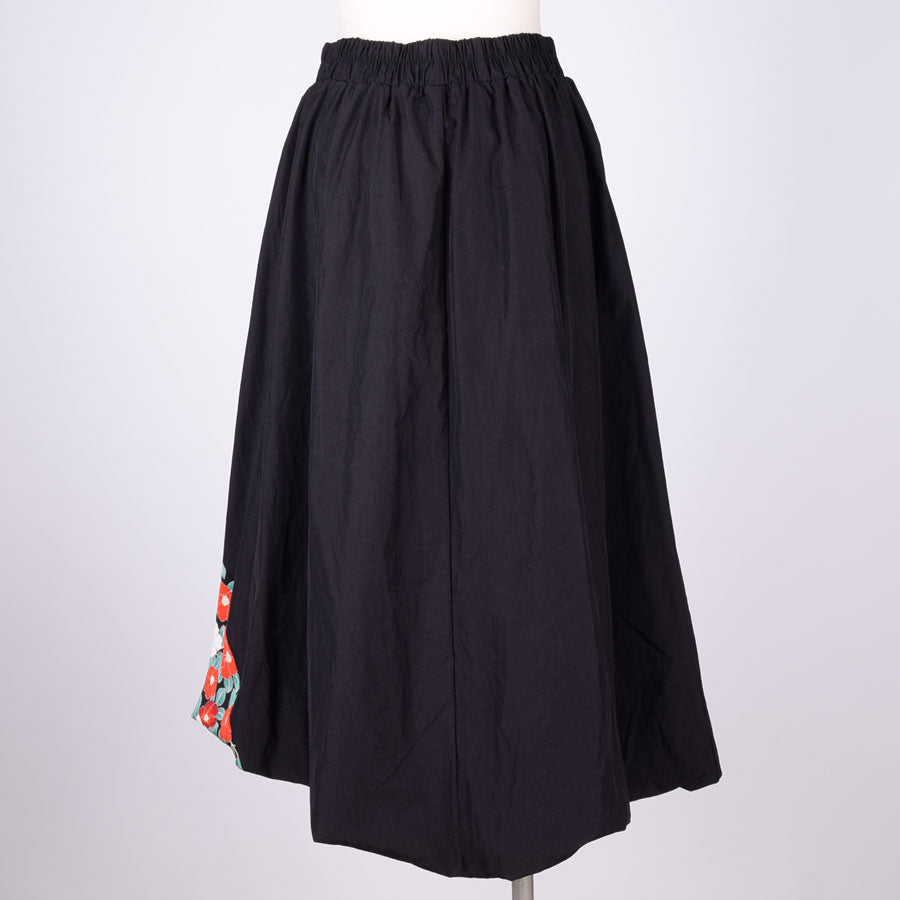 [One of a kind] TKg Camellia at the end of the year, camellia Baloon skirt