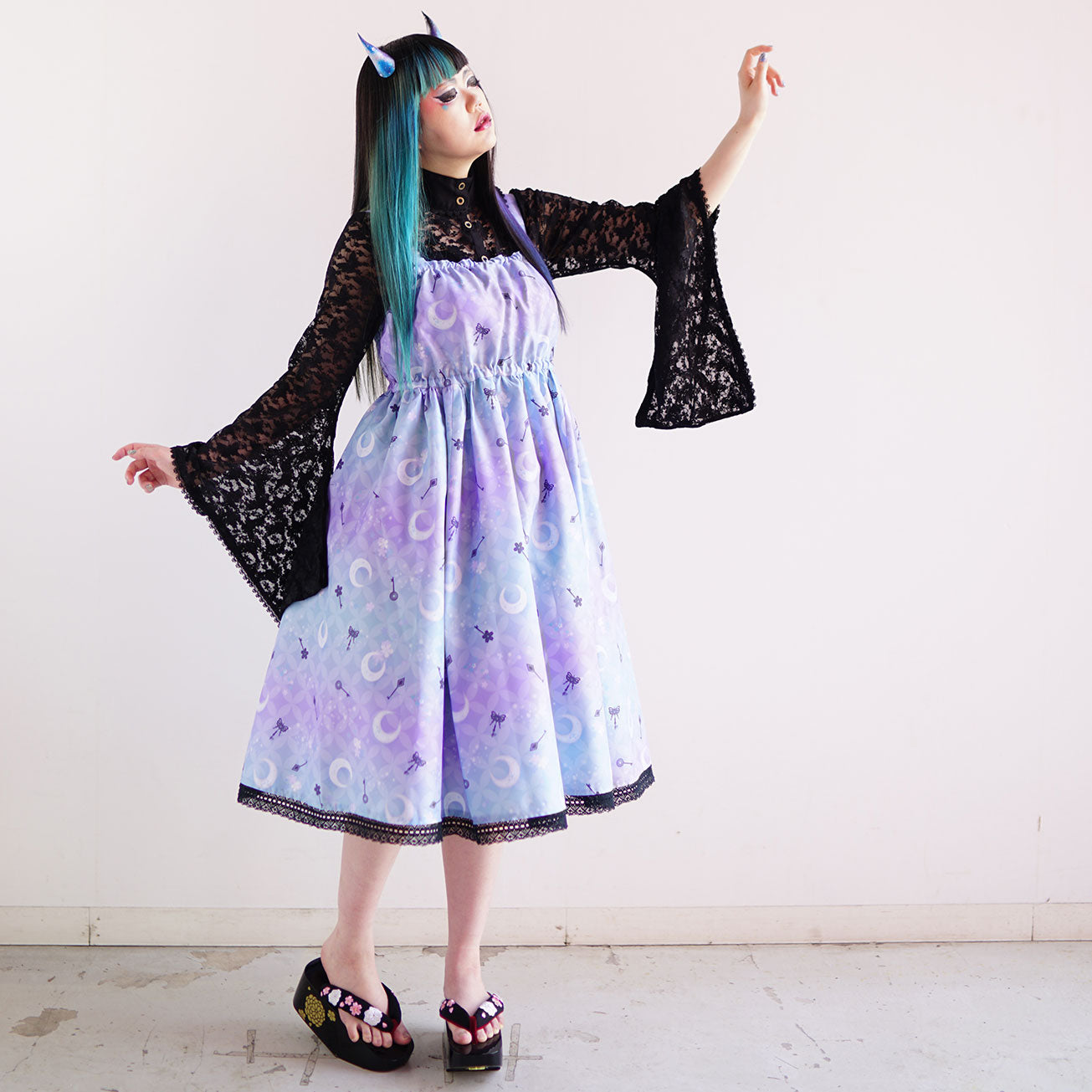[Ended order] Moriguchika borrowed dress dress
