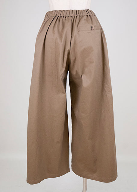 Wide pants beige with pleats on both sides of GOUK